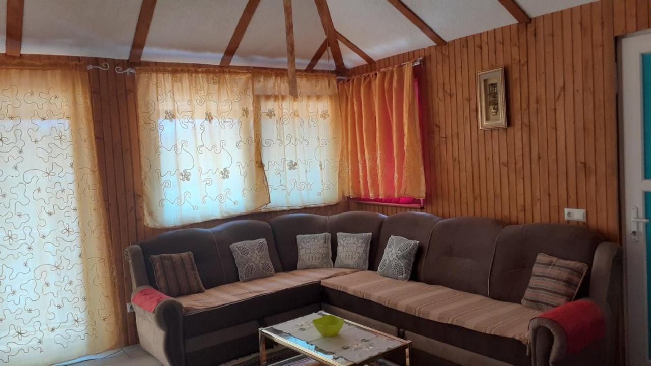 Apartman Panorama Яйце Екстер'єр фото